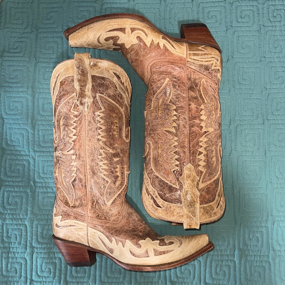 Corral Antique Wingtip Eagle Boot 🤎